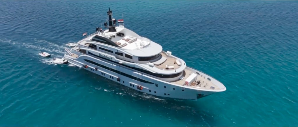 luxury red sea liveaboard